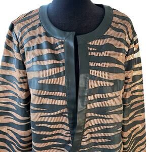 Chico’s 3 (L 16) women's animal stripe, light jacket